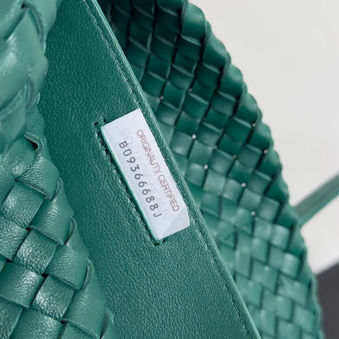 All categories 💚 Authentic bags 💚 BV 2025 new BV handbags